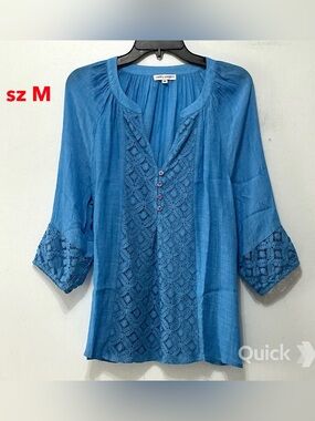 M - New Button Pop Over Top in Blue